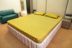 Himroo Sapphire Bedsheet - The Golden Aura