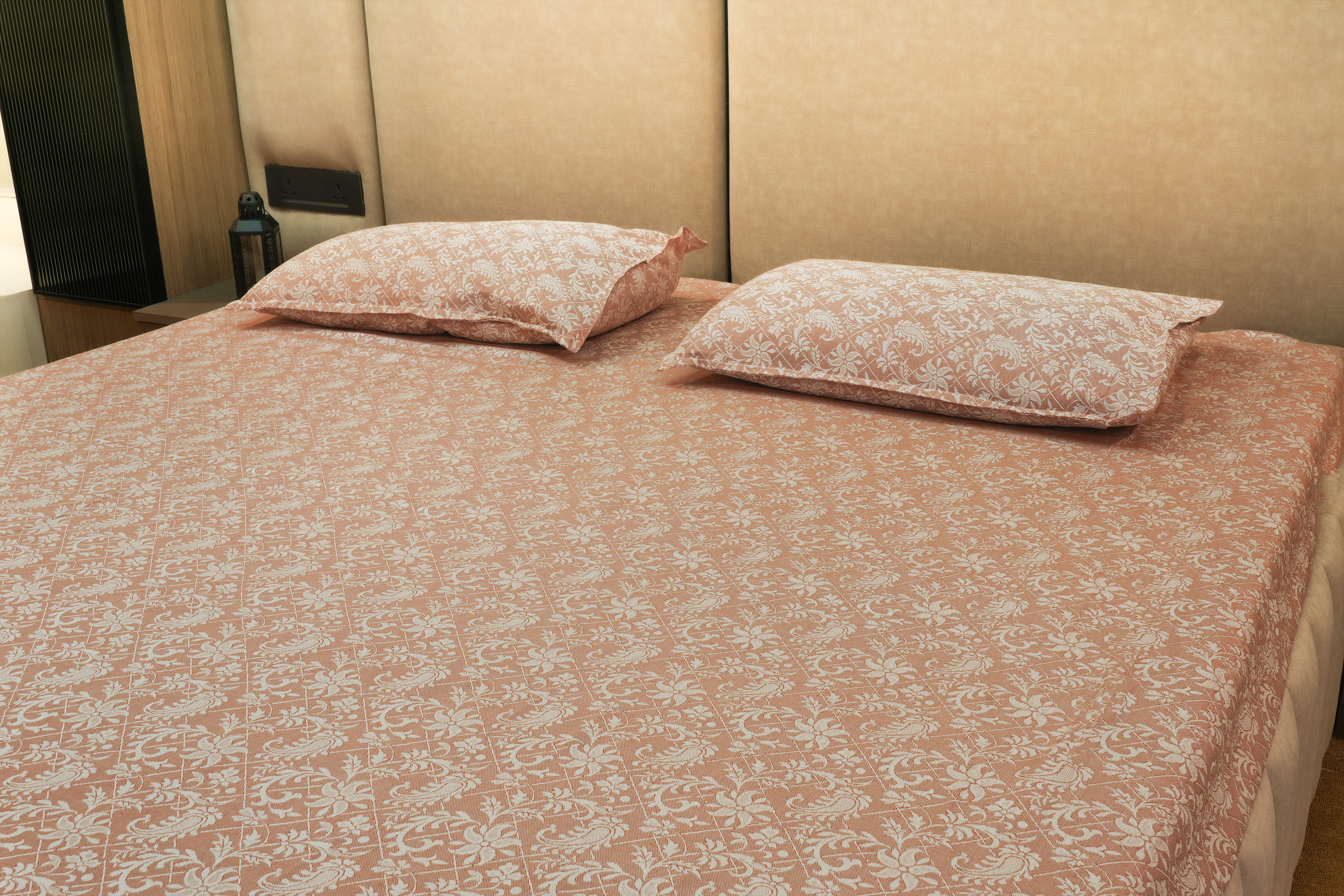 Himroo Staplon Bedsheet - The Cocoa Cloud