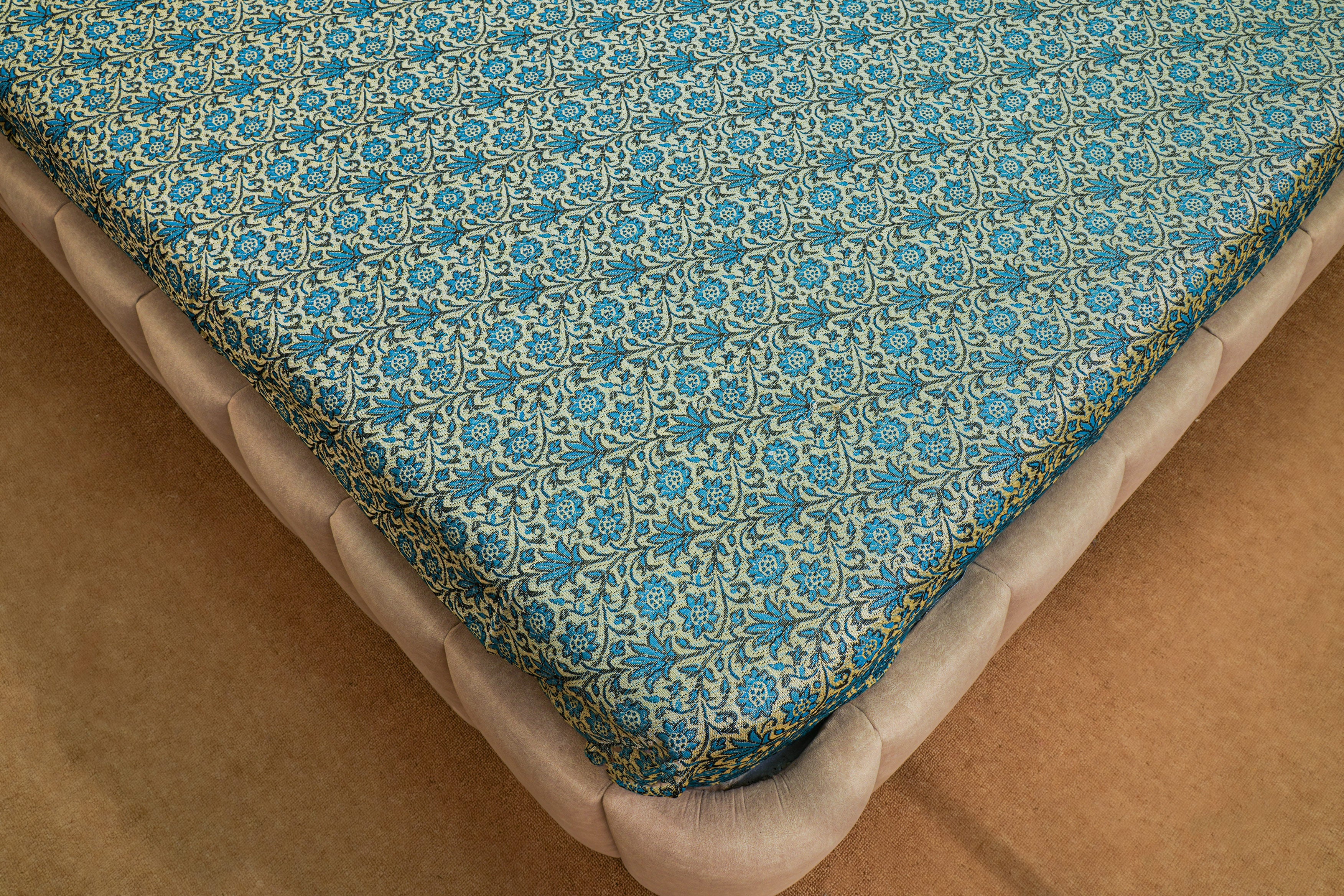 Himroo Super Bedsheet - The Sky Mirage