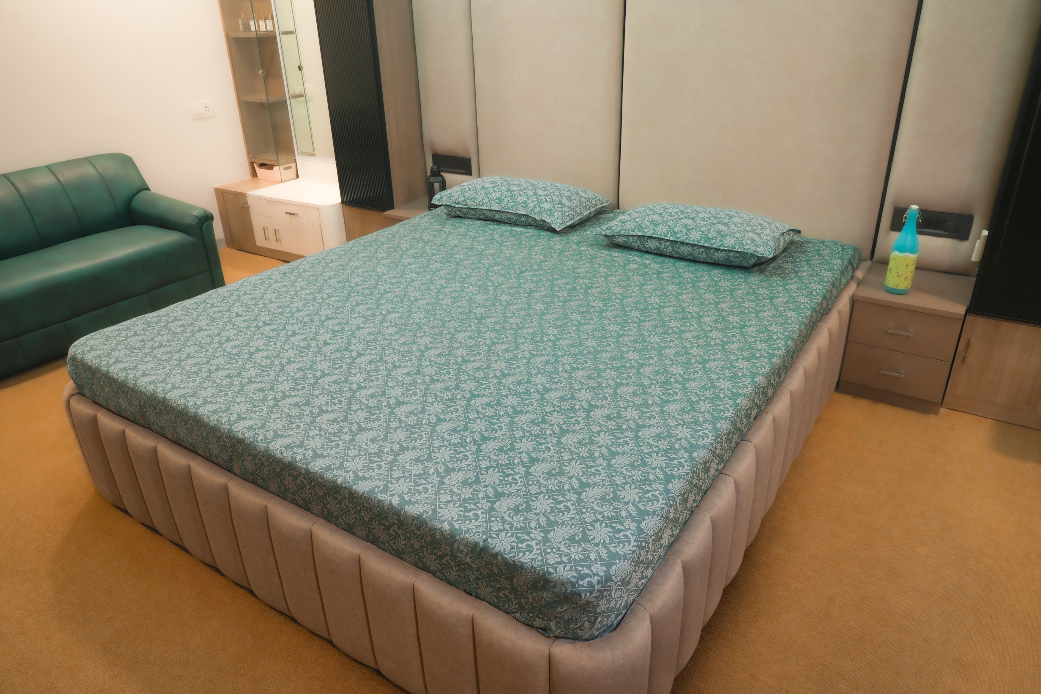 Himroo Staplon Bedsheet - The Sky Pearl
