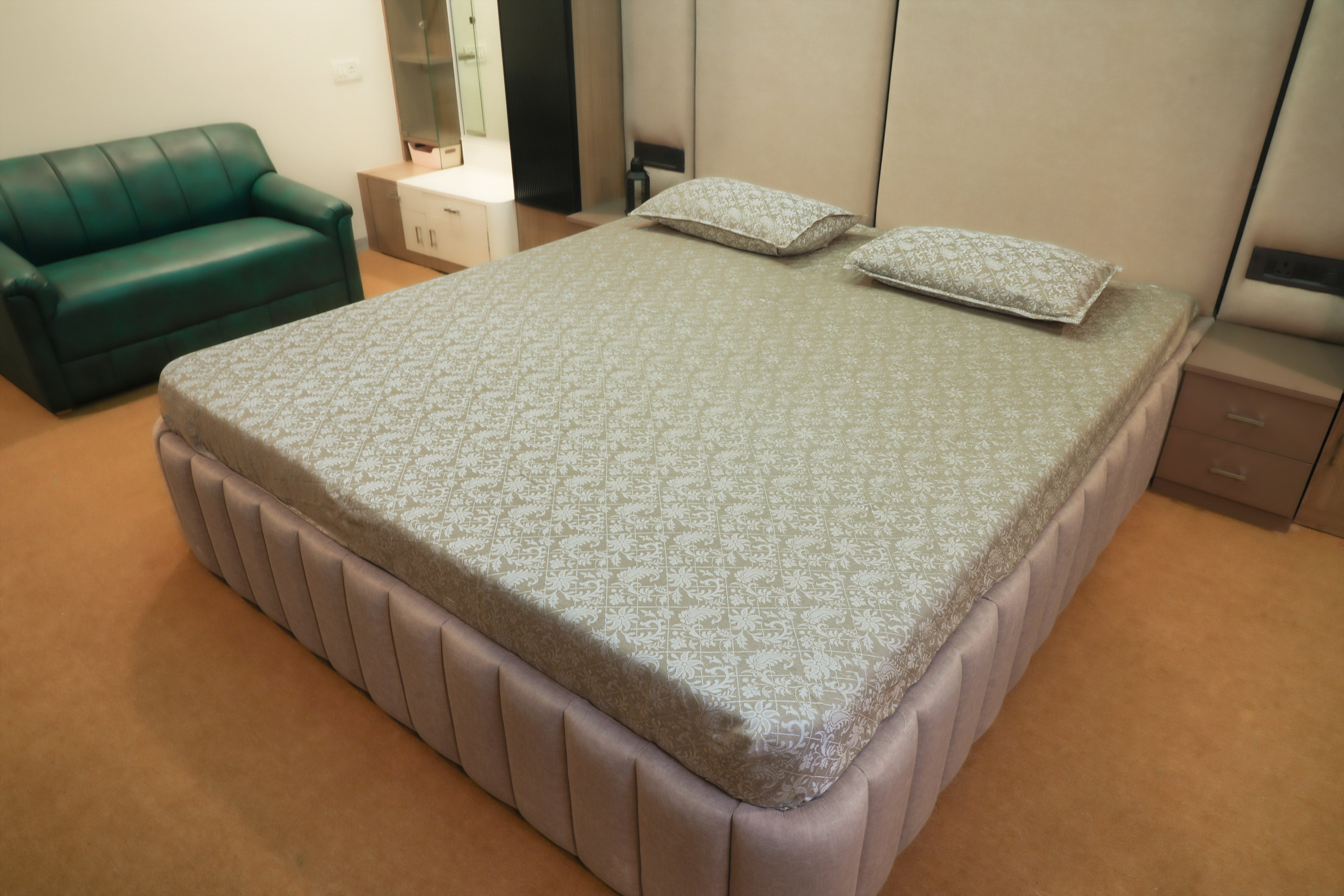 Himroo Staplon Bedsheet - The Olive Aura