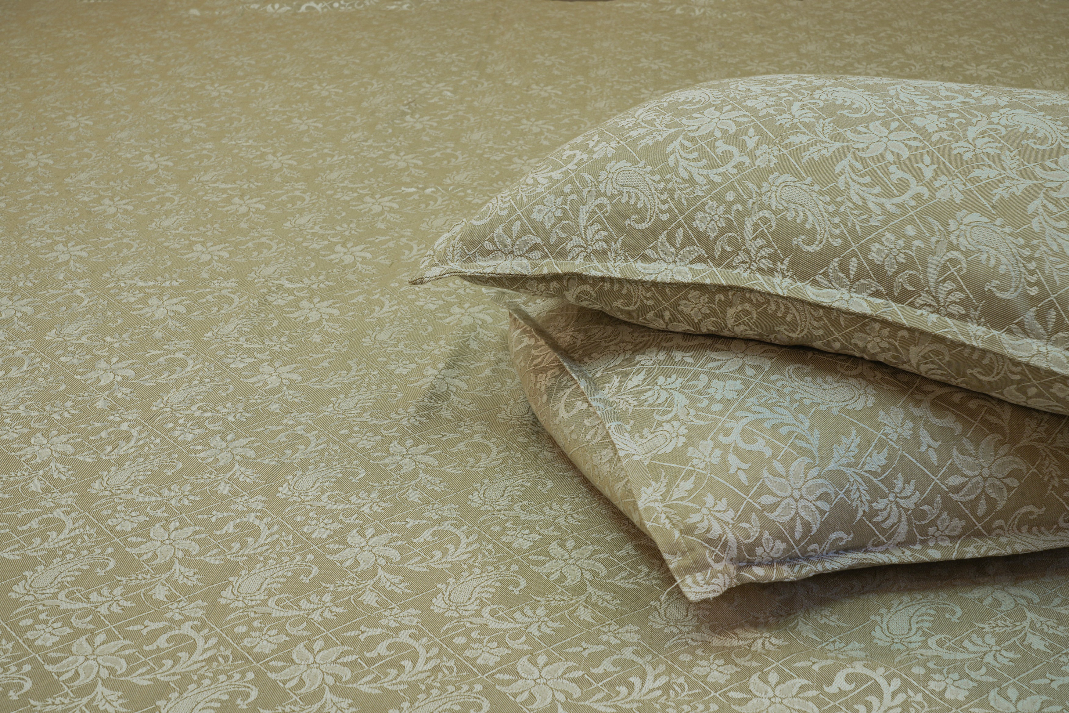 Himroo Staplon Bedsheet - The Olive Aura