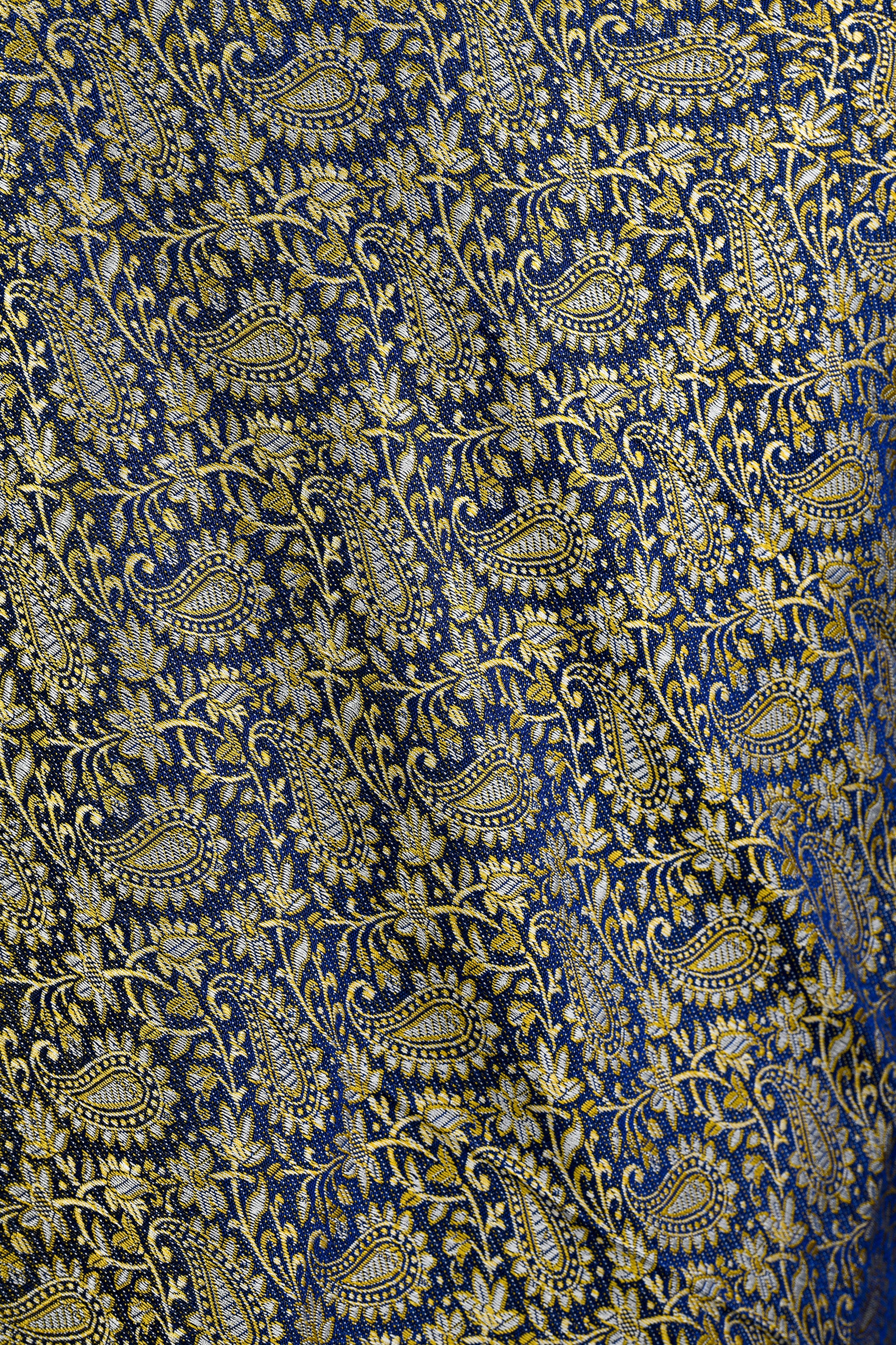 Himroo Shawl - The Regal Horizon