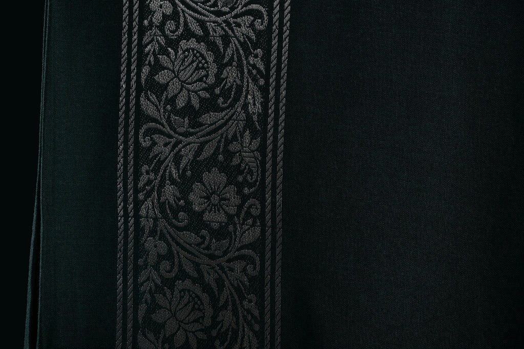 Himroo Novelty Dark Shawl - Th Emerald Aura