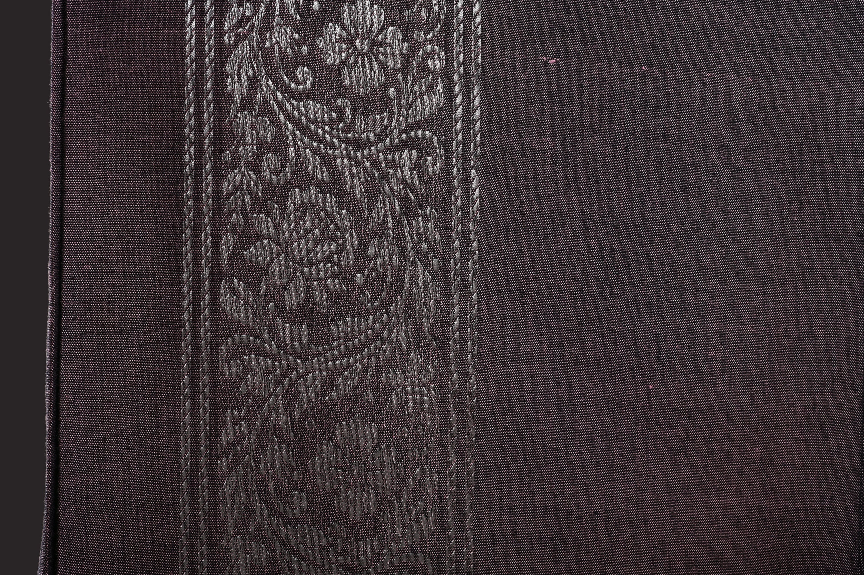 Himroo Novelty Dark Shawl - The Crimson Sheen