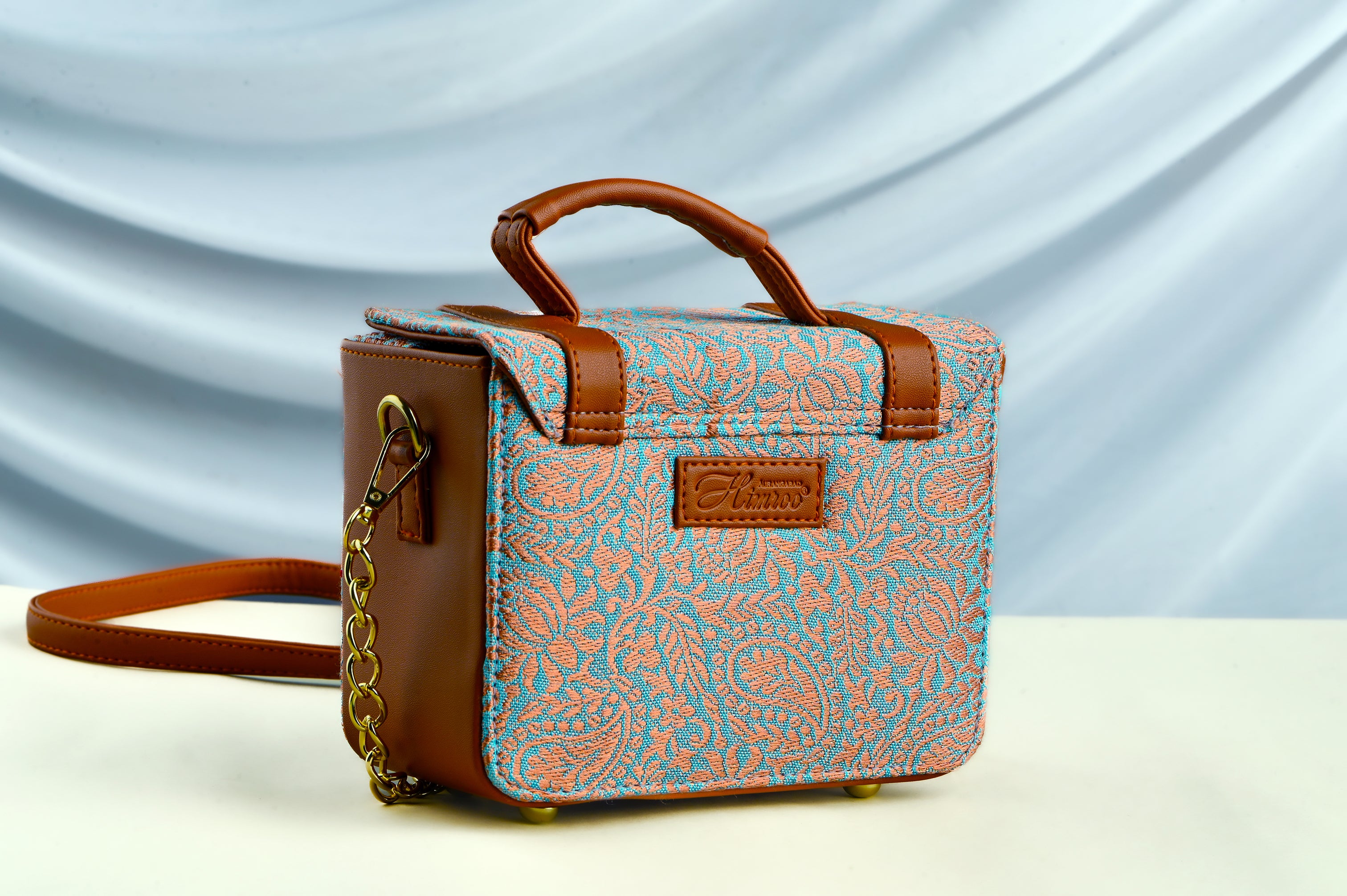 Himroo Handbag - The Earth Mirage