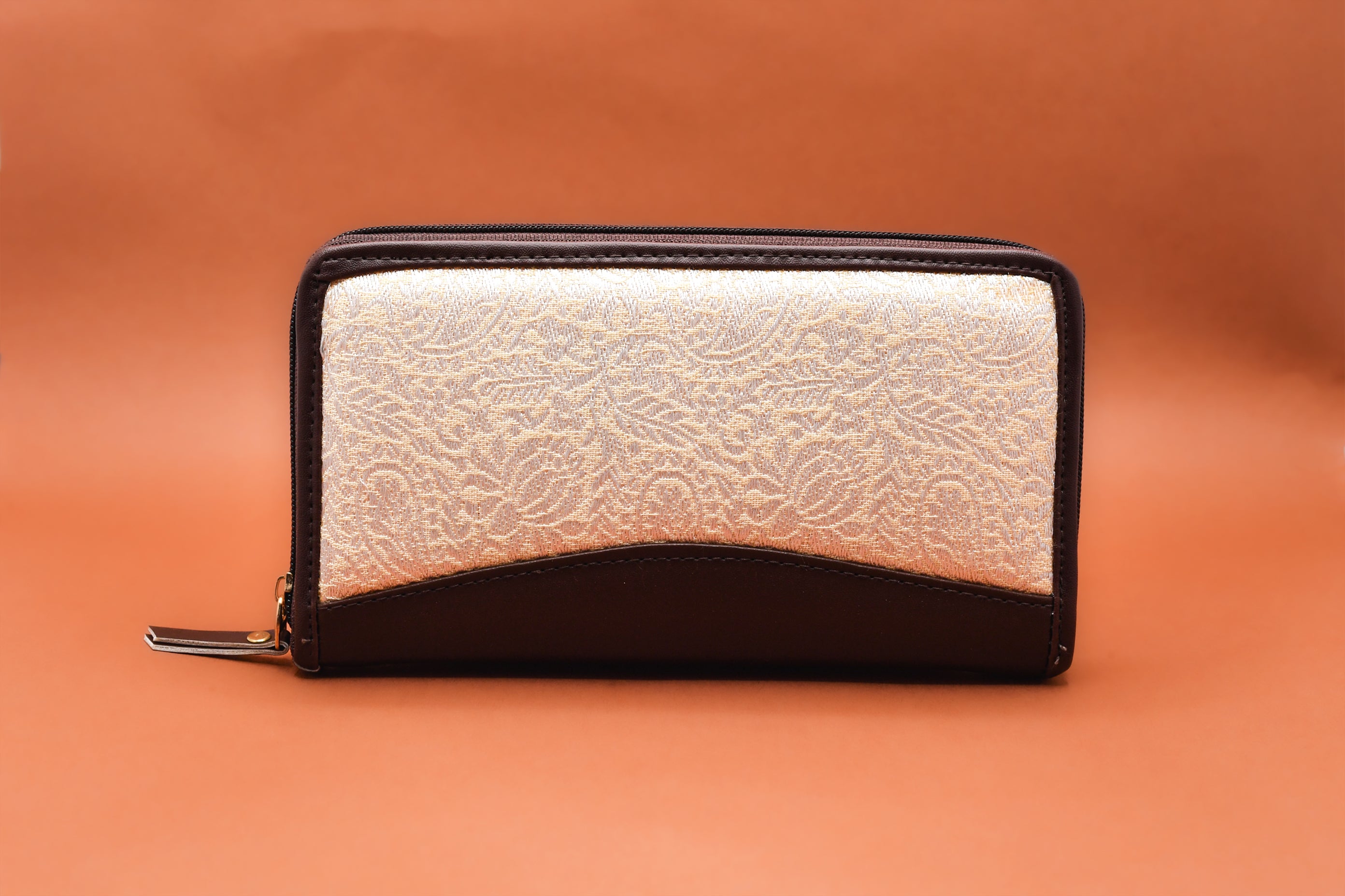 Himroo Purse - The Ivory Weave