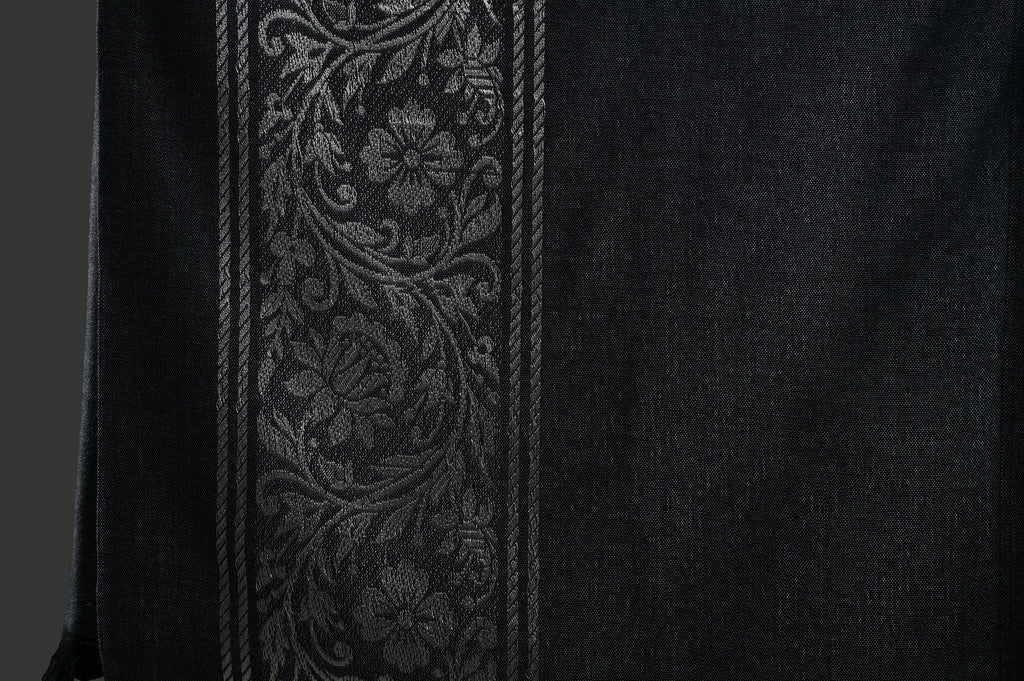 Himroo Novelty Dark Shawl - The Silver Ash