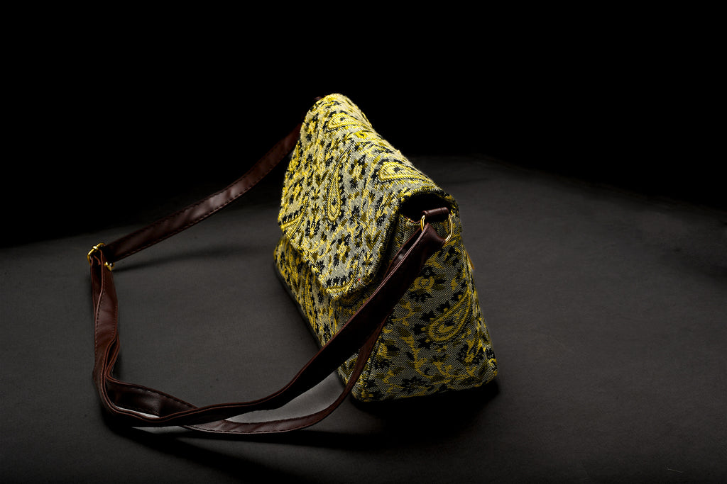 Himroo Handbag - The Golden Noir